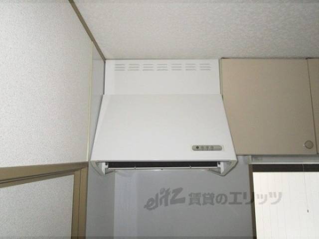 キッチン　換気扇