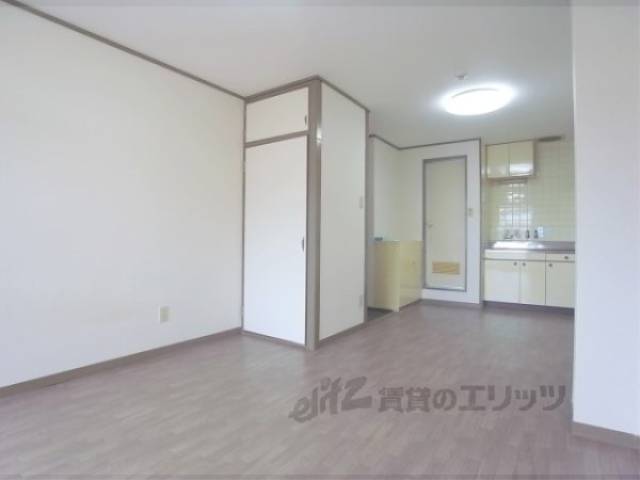 洋室　綺麗な室内です。