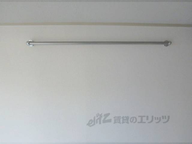 収納　ハンガー掛け