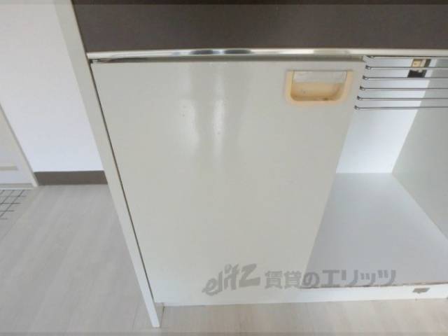 キッチン　収納