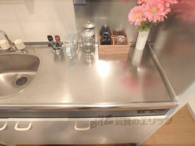 キッチン　コンロ置き場