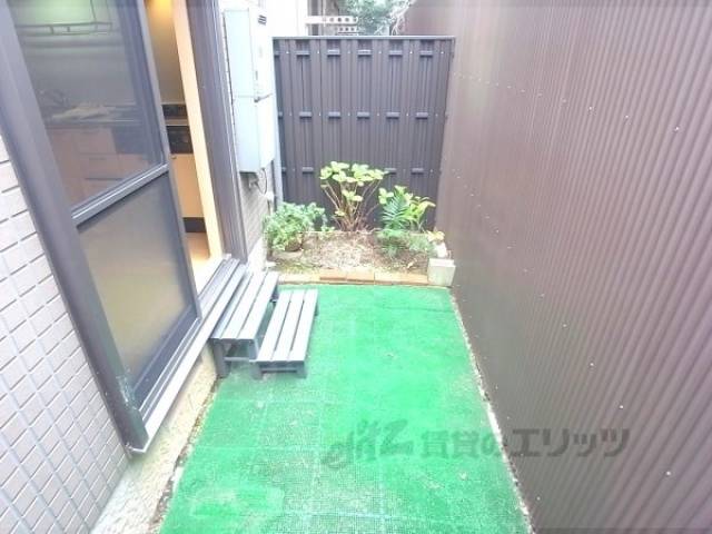 １階庭