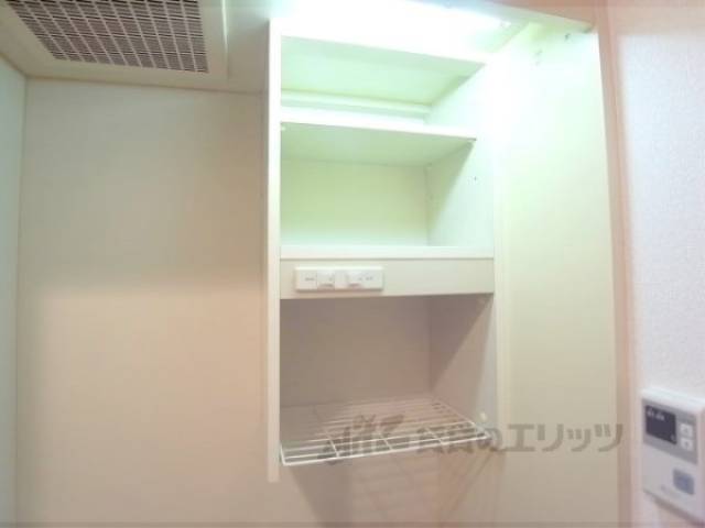 キッチン　キッチン上部