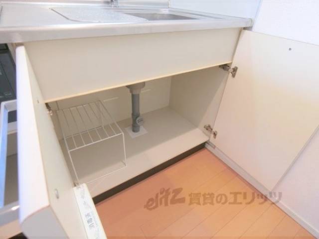 キッチン　下部収納