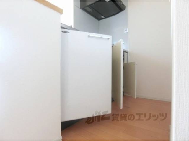 キッチン　キッチン下部収納