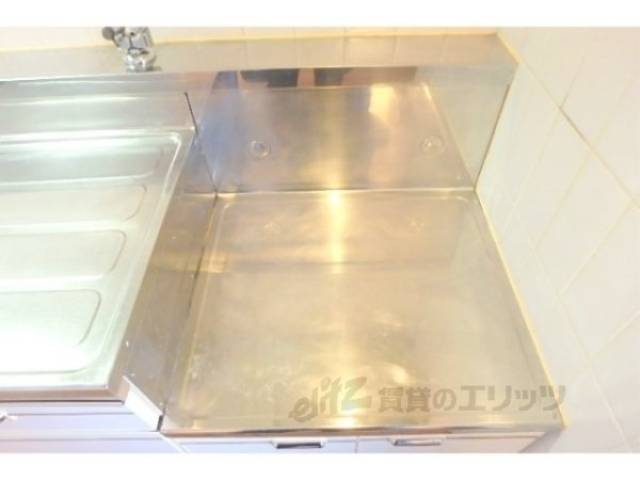 キッチン　コンロ置き場