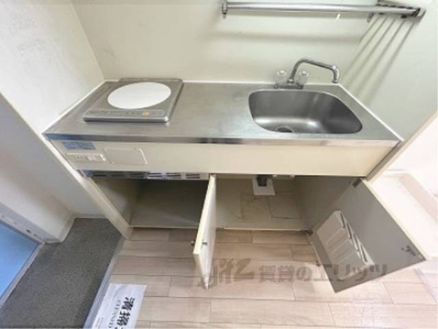 キッチン　キッチン下部収納