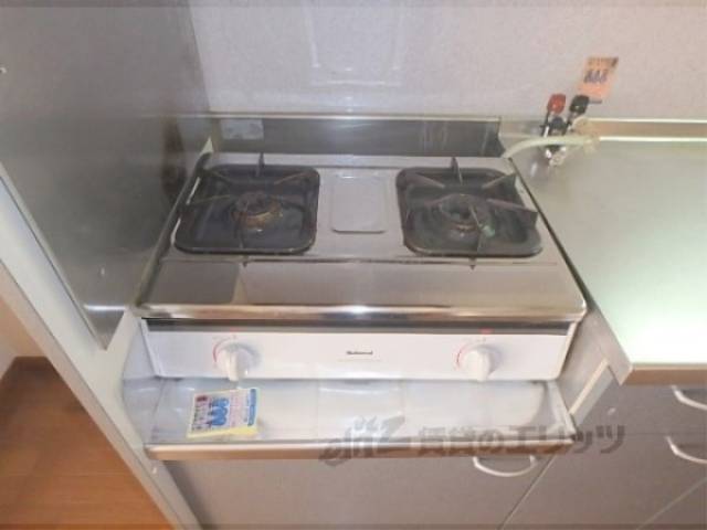 キッチン　コンロ