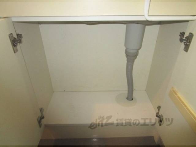 キッチン　収納