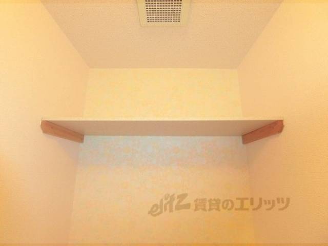 トイレ　収納