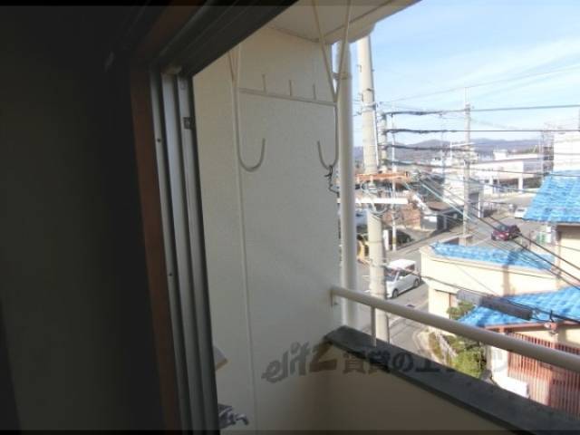 ベランダ　物干し