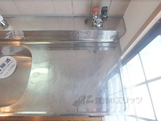 キッチン　コンロ置き場