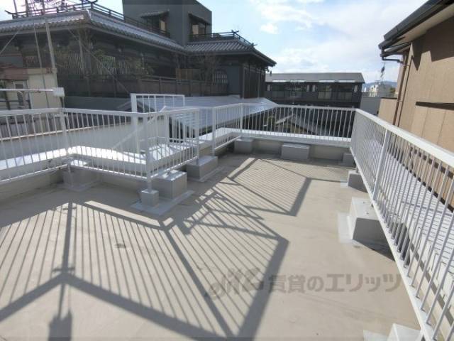 ベランダ　屋上