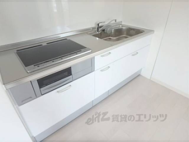キッチン　広々としたキッチンで使い易いです