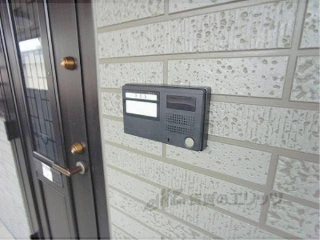 玄関　インターホン