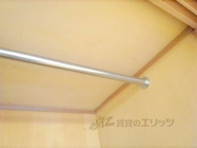 収納　ハンガー掛け