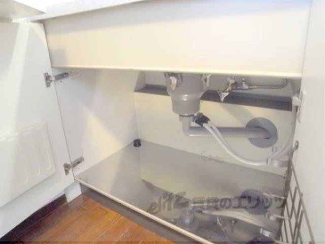 キッチン　下部収納