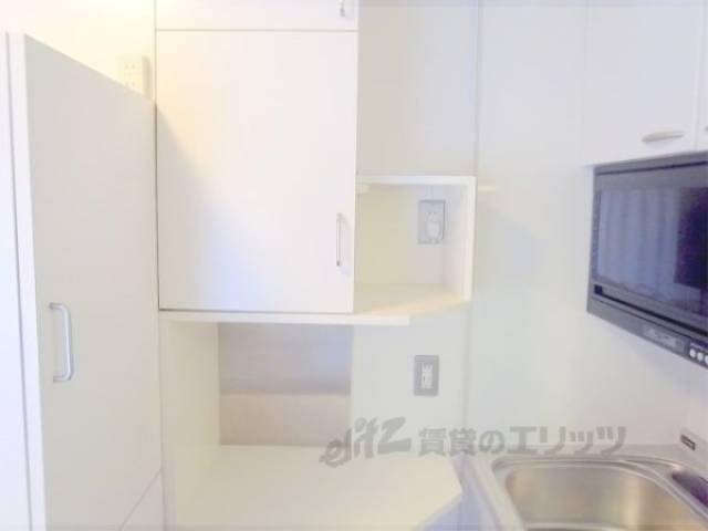 キッチン　収納