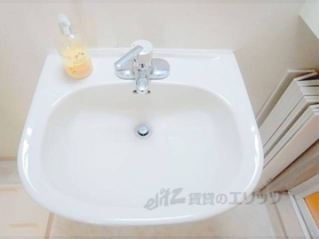 洗面所　独立洗面台