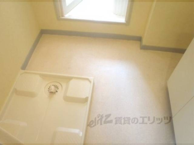 脱衣所　脱衣所もあります