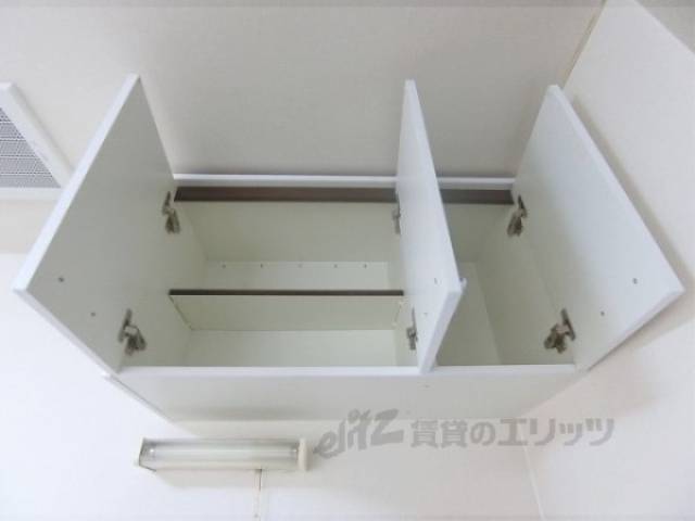 キッチン　収納