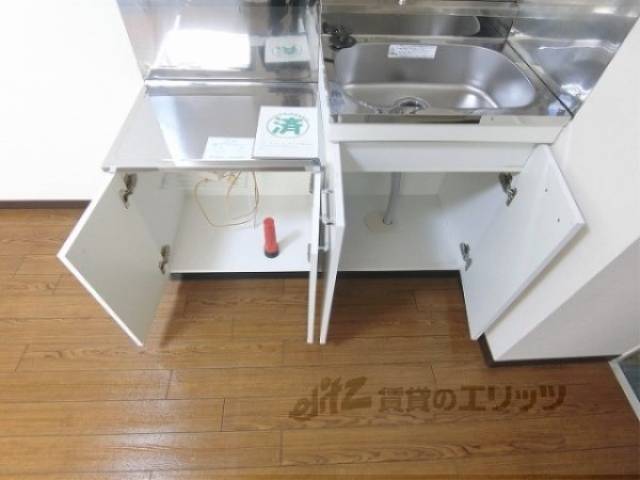 キッチン　収納