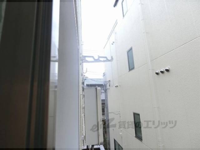 ベランダ　物干し