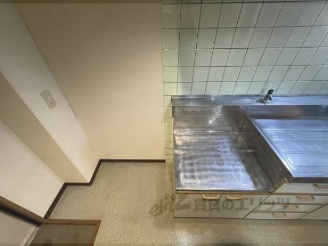 冷蔵庫置場