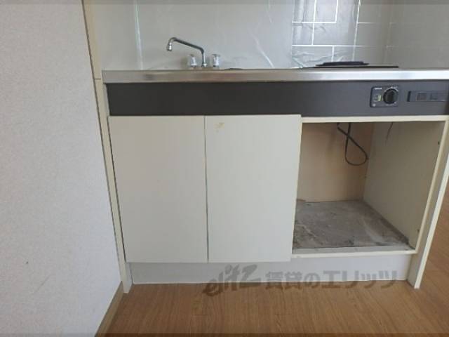 キッチン　収納