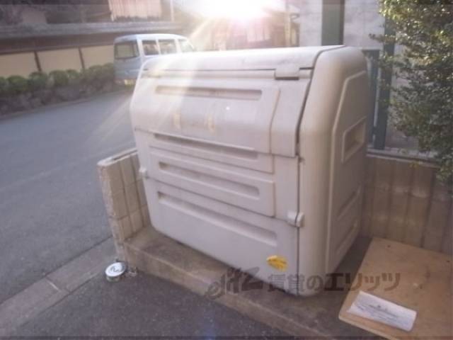 ゴミ捨てボックス