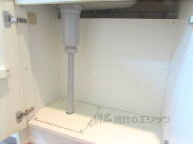 キッチン下収納