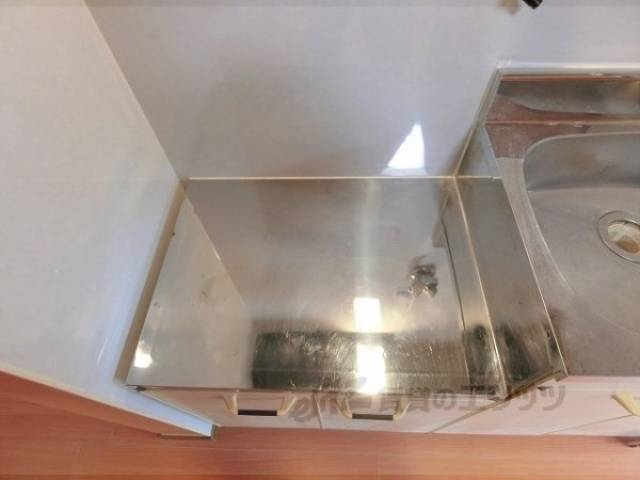 キッチン　コンロ置き場