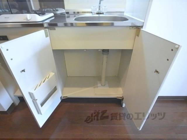 キッチン　収納