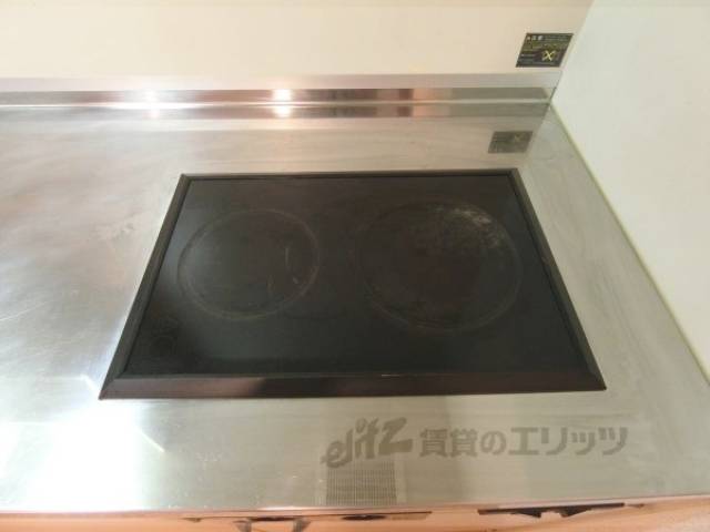 キッチン　コンロ