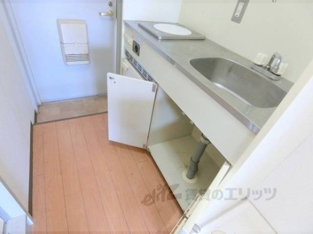 キッチン　キッチン下部収納