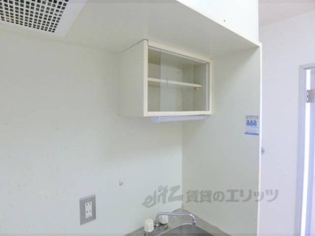 キッチン　キッチン上部棚