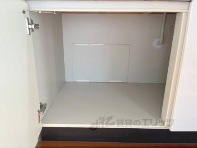 キッチン　収納
