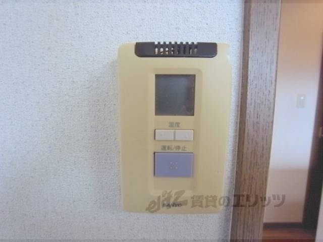 エアコンリモコン