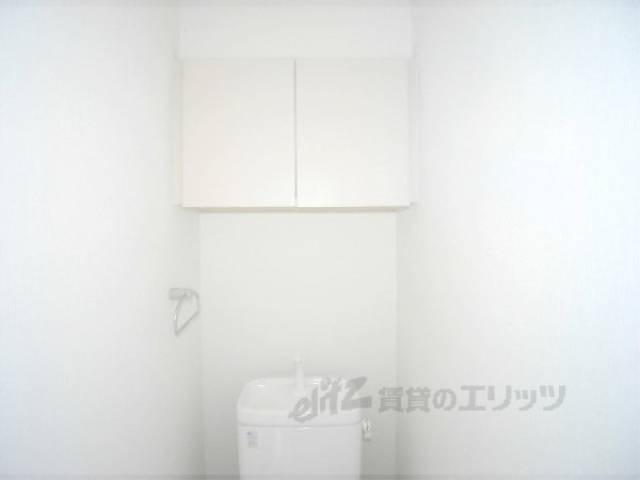 イメージ写真　トイレ上部収納