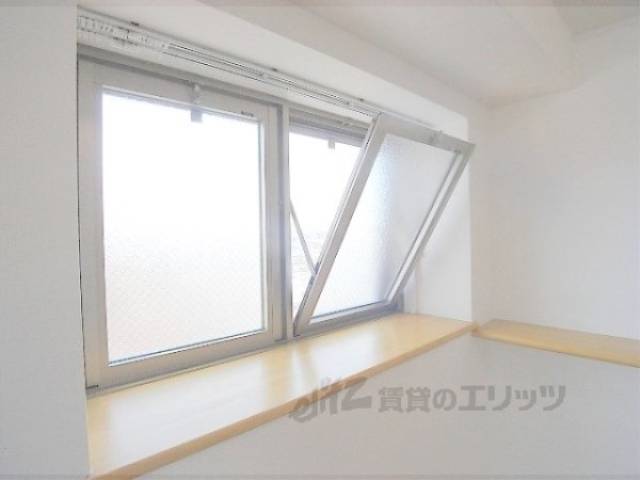 リビングの出窓