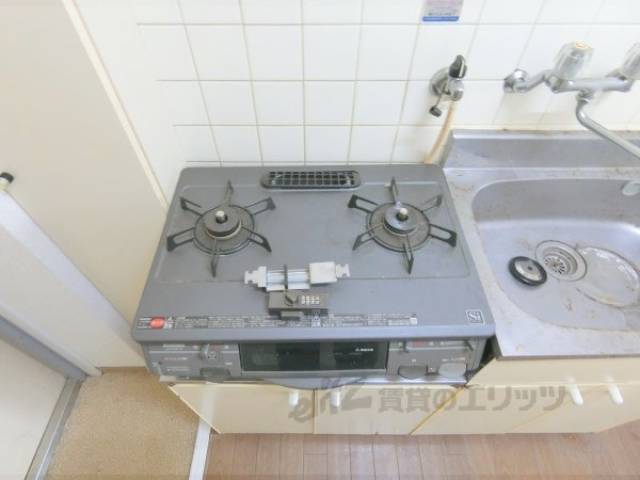 キッチン　コンロ