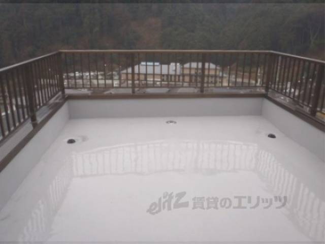 ベランダ　２Ｆ