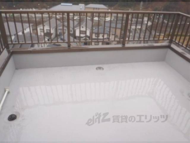 ベランダ　３Ｆ