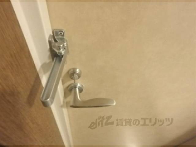 玄関ドアノブ