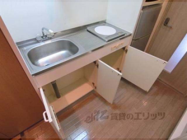 キッチン　下部収納