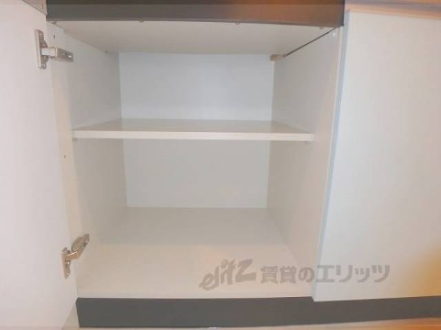 キッチン　下部収納