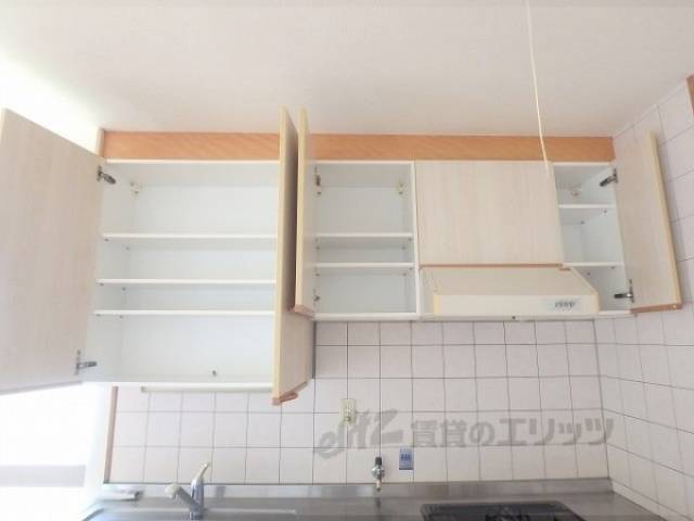 キッチン　収納