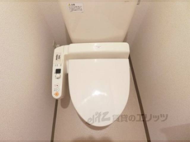 トイレ　ウォシュレット