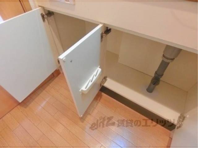 キッチン　キッチン下部収納