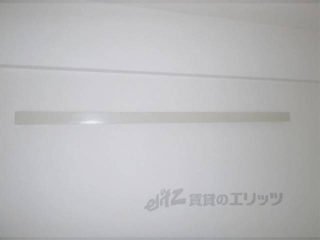 壁掛け用レール